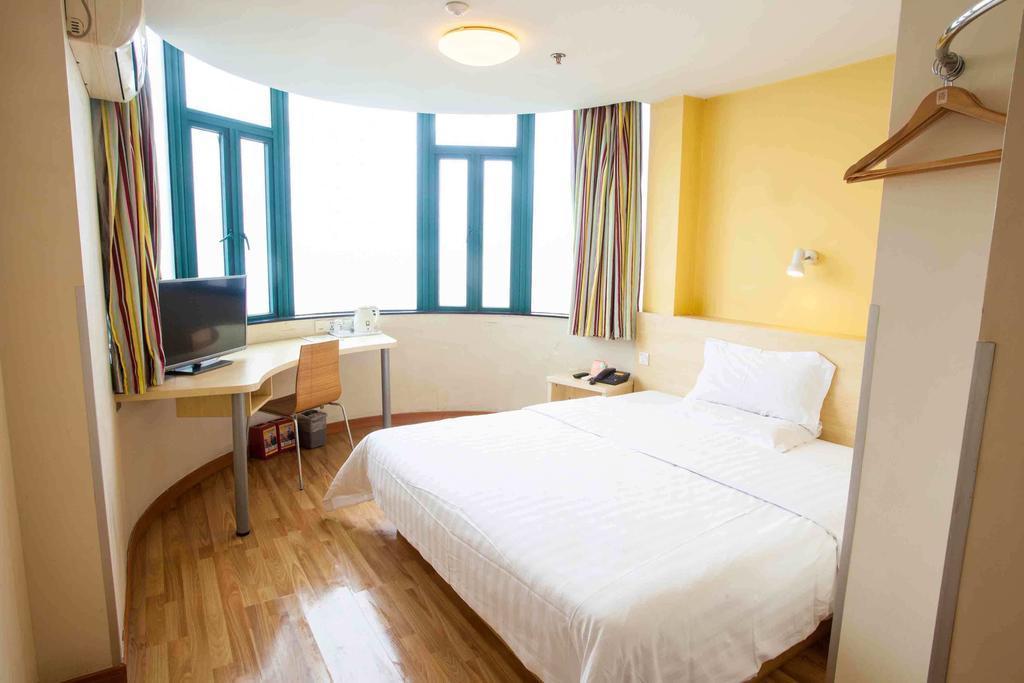 7Days Inn Zhuhai Hengqin Changlong Wanzai Port Phòng bức ảnh